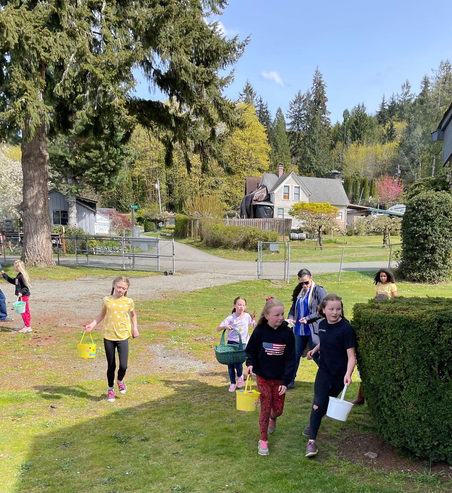 Children hunt for eggs, Easter 2022